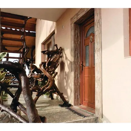 Hébergement de vacances Four-bedroom Holiday In